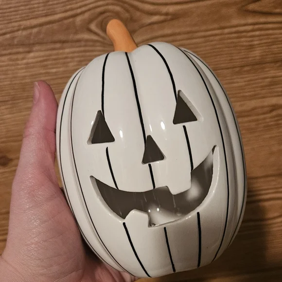 Target Bullseye Playground White Light Up Ceramic Halloween Pumpkin - Picture 2 of 2